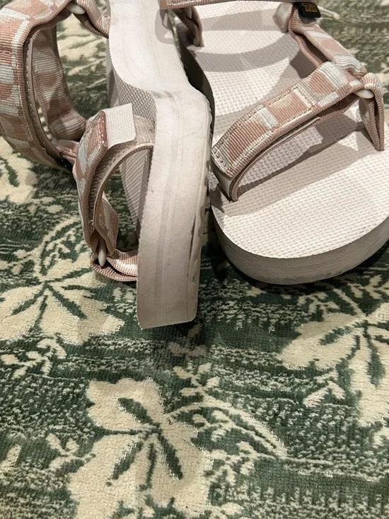 (8) Teva Women's Midform Universal Sandals Brown Sugar Tan Light Pink Platform - Picture 7 of 10